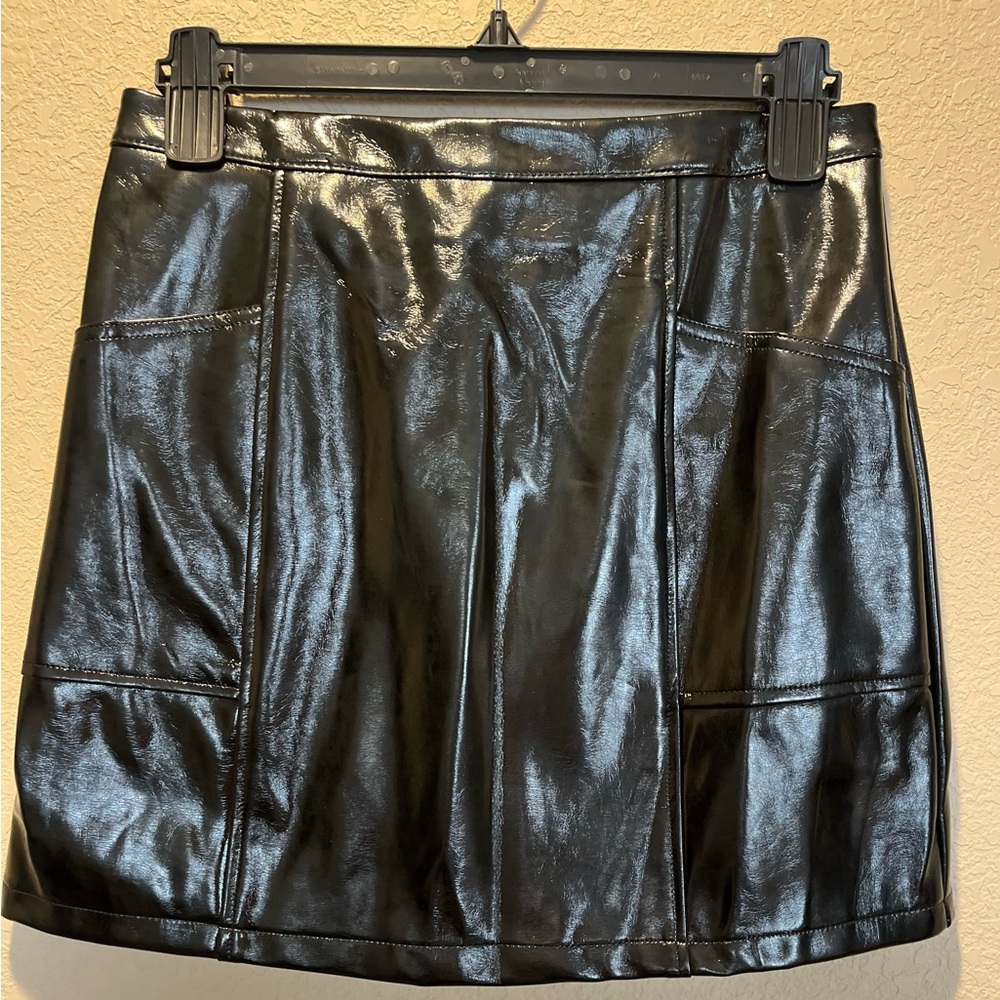 Girls Skirt Art Class Black Faux Leather Polyurethane Two Pockets Size XL 14